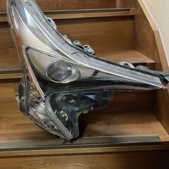 50系 プリウス LED ヘッド ライト ランプ レンズ 前期 KOITO 47-75 右 2 LEDヘッドライト 50系プリウス