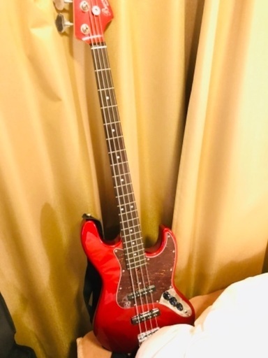 ベース