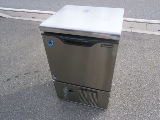 ☆美品 中古品 大和冷機 ダイワ製氷機 DRI-35LME 2016年 35L 100V 500ｘ500ｘ800ｍｍ 動作問題なし☆