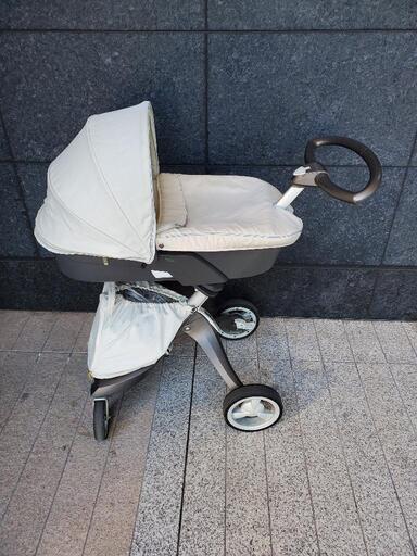 ストッケ STOKKE エクスプローリー(ベビーカー)とイージーゴー ...