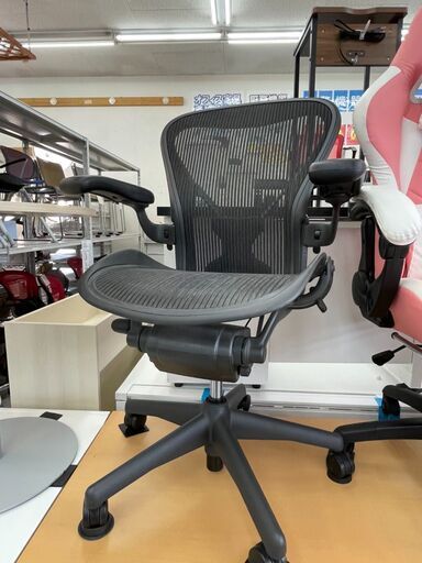 hermanmiller(ハーマンミラー) Bサイズアーロンチェア 定価￥281,000 フル装備