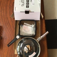 四角いフライパンsutto (新品)とアサヒ軽金属オールパン