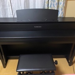 ヤマハ　電子ピアノ　CLP 675B  クラビノーバ　中古２７万円で購入☆