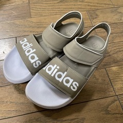 adidas スポーツサンダル　24.5cm