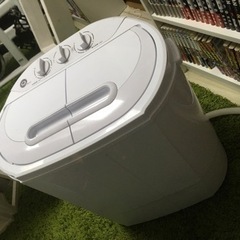 二層式小型洗濯機　コンパクト　一人暮らし　定価1万円弱