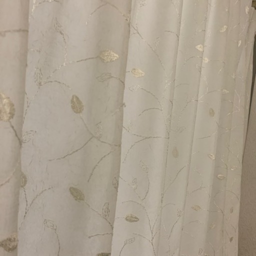 オシャレカーテン白シルク調 Y 西鉄福岡 天神 の家具の中古あげます 譲ります ジモティーで不用品の処分