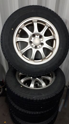 旭川より　ブリヂストンVRX3（215/65R16）・アルミホイール（6.5J+48）タイヤほぼ新品