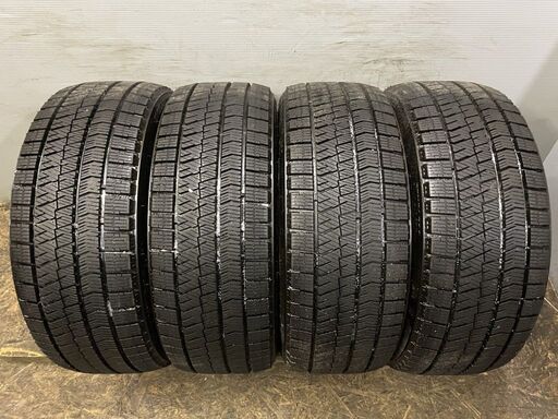 走行短め BS BLIZZAK VRX2 225/40R18 18インチ スタッドレス 4本 2020年製 audi/A3 VW/ゴルフ VOLVO/V40等　(MTC220)クレジットカード QRコード決済可能