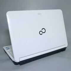 大容量HDD-750G Wi-Fi有 ノートパソコン 15.6型 富士通 AH53/C 中古美品 Core i3 4GB DVDマルチ 無線 webカメラ Windows10 Office 大容量HDD-750G Wi-Fi有 ノートパソコン 15.6型 富士通 AH53/C 中古美