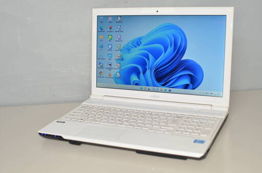 最新Windows11+office 新品爆速SSD512GB 富士通 LIFEBOOK AH47/K i7-3632QM/メモリ8GB/15.6インチ/DVDマルチ/USB3.0/カメラ/便利なソフト