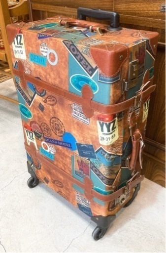 オシャレなトランクケース　WORLD TRUNK