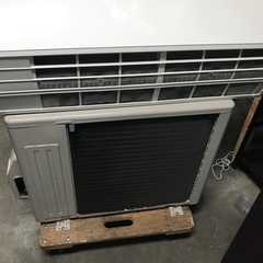 2015 Fujitsu 6 畳。 無料のエアコンの設置