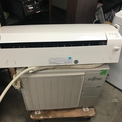 2015 Fujitsu 6 畳。 無料のエアコンの設置 2015 Fujitsu 6 畳。 無料のエアコンの設置
