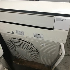 2016 Hitachi 10 畳。 無料のエアコンの設置 2016 Hitachi 10畳。 無料のエアコンの設置