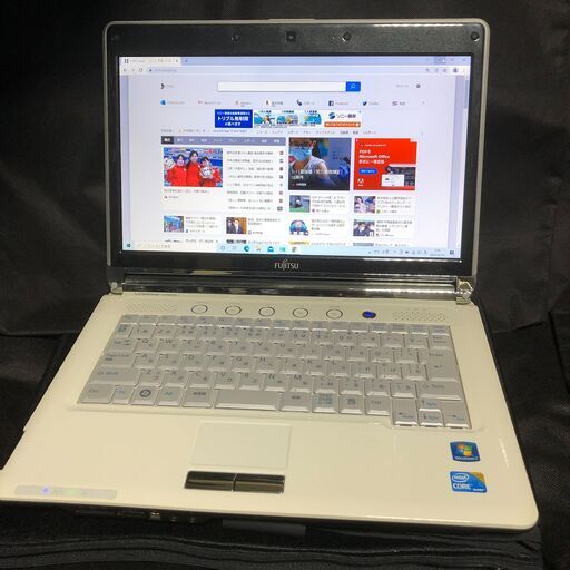 14インチワイド液晶＆DVDスーパーマルチドライブ搭載のオールインワンモバイルノートPC 「LIFEBOOK LH700/3A(FMVL703AW)アーバンホワイト」Win10 ＆ Office2010インストール済 Core i3-350M(2コア・4スレッド) / メモリーは４GB(最大8GB) / Webカメラ / 無線LAN / バッテリー使用可能　中古美品