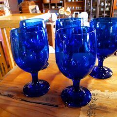 ブルーのグラス ガラス製 1つ100円　/BJ-0396 南