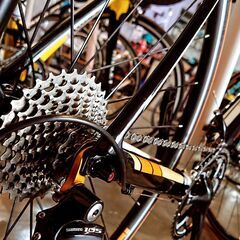 中古ロードバイク　TREK「トレック」　Domane 4.3 Compact