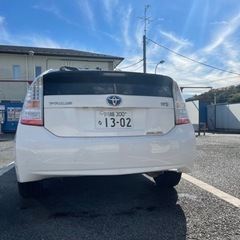 トヨタプリウス S  2022/08