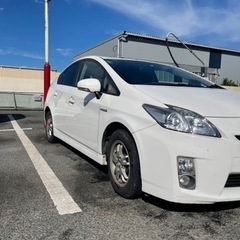 トヨタプリウス S  2022/08