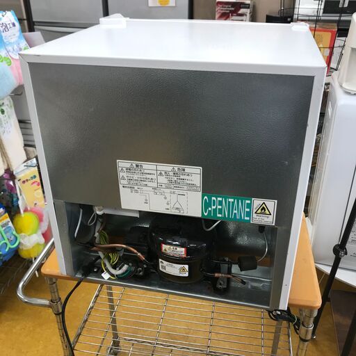 マクゼン 1ドア冷凍庫32L JF032ML01GM