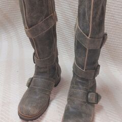 🎵　GEE　WAWA　革製ブーツ　25.5cm　