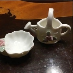 バラの陶器 ２セット