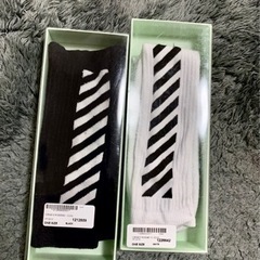 OFF WHITE diagonal ソックス 2色セット