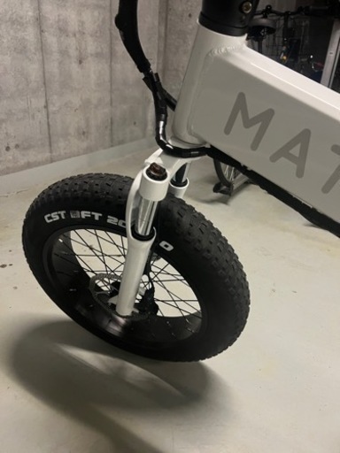 Mate Bike ホワイトアイス(White Ice)