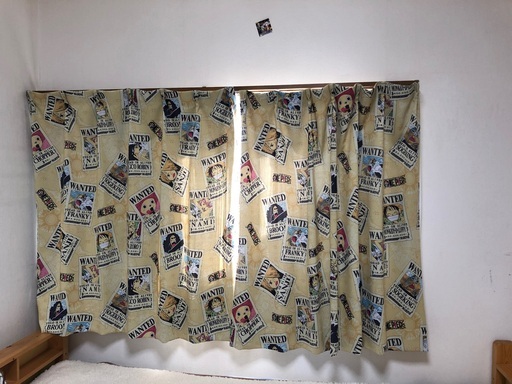 カーテン男子部屋ワンピース柄チョッパールフィ黄色2枚 サリー 河内松原の生活雑貨の中古あげます 譲ります ジモティーで不用品の処分