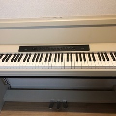 【ネット決済】電子ピアノ　白　KORG 88鍵　椅子無し　ヘッド...