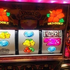 沖スロ◎沖ドキ2◎コイン不要機付◎ドアキー　設定キー付　フルセット