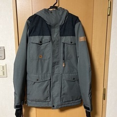 Quicksilver Burton スノーボードウェア　クイックシルバー　バートン