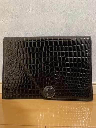 YVES SAINT LAURENT イブ サンローラン クロコ型押し YVES SAINT LAURENT イブ サンローラン クロコ型押し