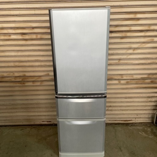 ⭐MITSUBISHI/三菱/370L冷蔵庫/2011年式/MR-C37ES-AS⭐ MITSUBISHI(三菱)の370L 3ドア冷蔵庫 2011年製「MR-C37ES
