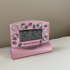 HELLO KITTY 電波目覚まし時計・他２点