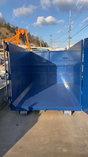 ☆新品☆アームロール用 コンテナ箱 4t 一枚扉 板厚床4.5mm 水抜き2