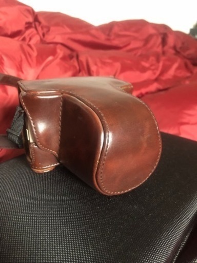 PENTAXミラーレス一眼、QSｰ1 PENTAX Q-S1 ズームレンズキット ミラー