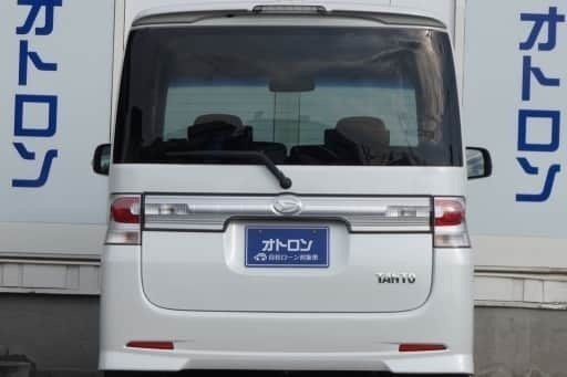 フリーターの方もローンで車が買える オトロン足立店 足立のタントの中古車 ジモティー
