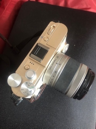 訳あり。PENTAXミラーレス一眼。QｰS1