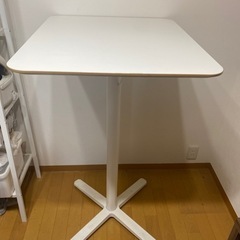 【ネット決済】IKEA ホワイト　ハイテーブル