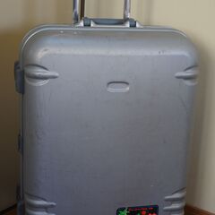 スーツケース　高さ70cm