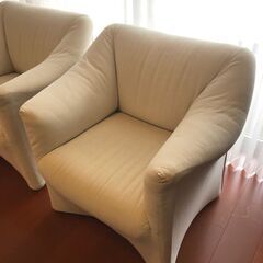 Cassina カッシーナ 684 PICCOLA ピッコララウンジアームチェア ２脚