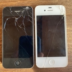 iPhone4s画面割れ白黒各1個