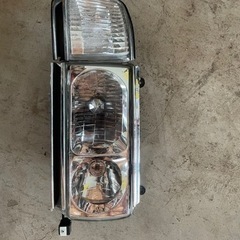 80ランクルベッドライト