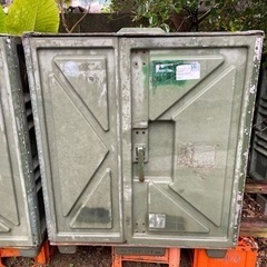 希少】【残り1個早い者勝ち‼︎】米軍 FRP 軽量 コンテナ③