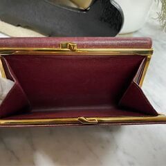 本物 カルティエ マストライン がま口 三つ折り財布 Cartie ボルドー 折財布 約幅15cm×縦10cm×マチ1.5cm ☆ PayPay(ペイペイ)決済可能 ☆ 札幌市 白石区 東札幌 アウトレットモノハウス白石店