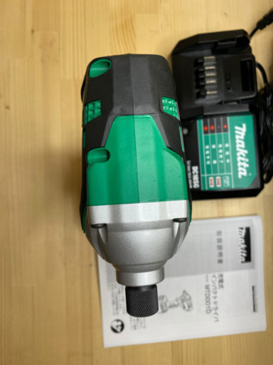 中古 マキタ　MTD001D 充電式 インパクトドライバー