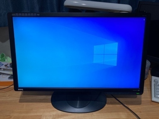 24インチディスプレイ　BENQ G2411HD