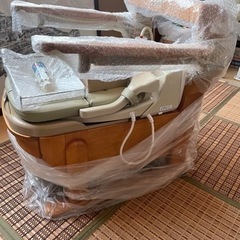 木製ポータブルトイレ　新品未使用　　TOTO製ウォッシュレット装備