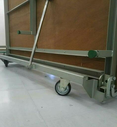 ポータブル仮設ステージ 折りたたみ式 お引き取り限定